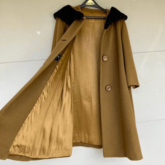 1950s Versailles Olive Wool Swing Coat Persian Lamb Fur Collar Union Made Canada - Picture 4 of 13